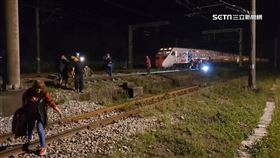 普悠瑪撞落石出軌　旅客罵「沒給礦泉水」