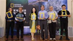 今年「臺灣攝影大賽」重啟「鳥類」徵件，邀請參賽者簽署友善拍攝準則，共同呼籲保護野生鳥類。（圖／國家地理雜誌提供）