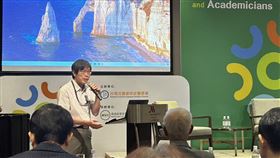 黃玉成也示警腸病毒得小心D68型，嚴重者恐小兒麻痺。（圖／記者簡浩正攝影）