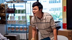 李國煌在喜劇電影《錢不夠用3：全不夠用》改以「黑化」的角色在大銀幕回歸。（圖／華映娛樂提供）