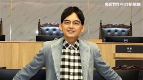 黃子佼捲入MeToo風波後，又被檢警查獲購買7部未成年少女不雅片，受害者持續增加。（圖／資料照）