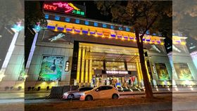 小姐到金錢豹上班第4天，慘遭酒客伸鹹豬手猥褻，崩潰提告。（圖／翻攝google）