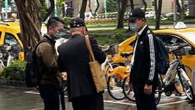 誠美材聲明指出，温峰泰偕帶董事長何昭陽取得公司股東名冊敏感個資，圖為股務代理機構外。（圖／公司提供）