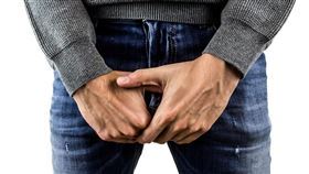 義大利一名40歲男子進行陰莖增大術失敗，導致GG變形、陽痿。（示意圖／pixabay）