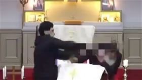 嫌犯,澳洲,雪梨,砍人,牧師,信眾https://twitter.com/WarMonitors/status/1779828822310813800?ref_src=twsrc%5Etfw%7Ctwcamp%5Etweetembed%7Ctwterm%5E1779828822310813800%7Ctwgr%5E45943efad00ee58da16b57ecef2e25367cb45ae6%7