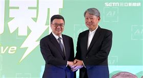 ▲第三波內閣名單卓榮泰（左）經濟部長 郭智輝