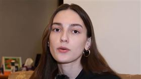 男友沒工作！俄羅斯妹「帶所有存款」來台灣求婚：沒關係，我養你就好▲。（圖／翻攝自不要鬧工作室YouTube）
