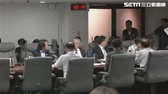 王世堅槓里長爆粗口：Ｘ小！懂個屁啊你