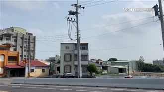 3根電線桿對家門！屋主控大凶正對神明廳