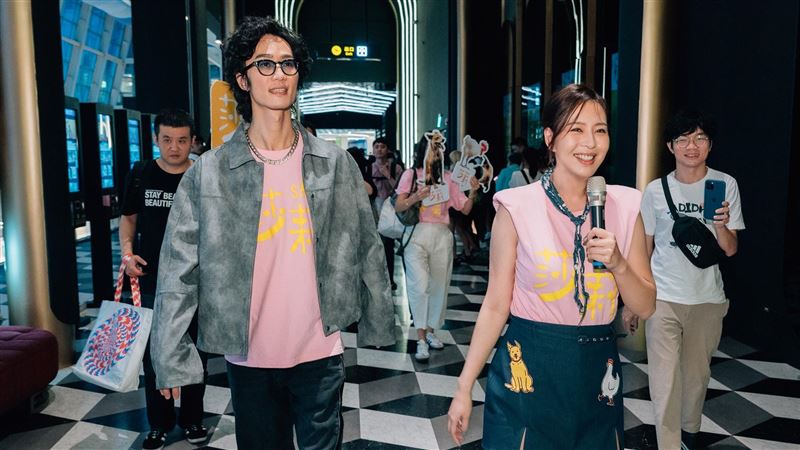 劉品言現身台中街頭！民眾驚呼本人也太美