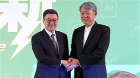 ▲第三波內閣名單卓榮泰（左）經濟部長 郭智輝