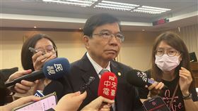 交通部長王國材今日出席交通委員會。（圖／記者楊晏琳攝影）