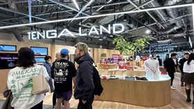 TENGA LAND人潮滿滿。（圖／記者簡浩正攝影）