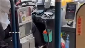 公車司機直路左右搖晃 民眾怒:像坐碰碰車