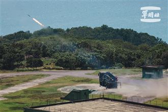 圖多／震撼登場！陸軍精準飛彈實彈射擊