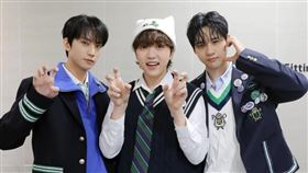 金煥熙，B1A4燦多，經紀人偷拍。（圖／翻攝自IG、韓網）