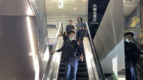 台中勤美誠品遭潑汽油