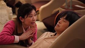 ▲篠原涼子、笨蛋節奏，《YIPS 易普症》。（圖／friDay影音提供）