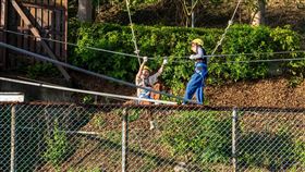 嗨營業中(好看娛樂)
