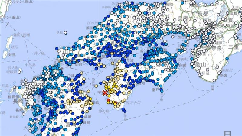 日本四國地區地震釀12傷　地冒20公尺裂縫