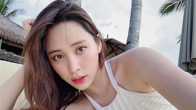 歐陽妮妮節目硬學中國腔　舌頭打結狂落漆