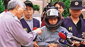 劉姓凶手送醫清醒後，坦承連殺2人，遭移送法辦。（東森新聞提供）