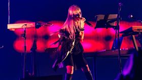 原子邦妮（圖／寬宏藝術提供）