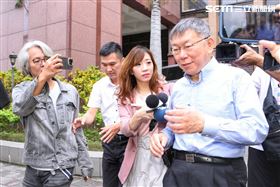 ▲柯文哲現身北檢出庭。（圖／記者楊澍攝）