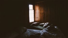 台中市北區，凶宅，紅衣白骨女，法拍，(圖／PIXABAY)