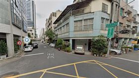 伴屍,白骨,高雄市,老翁,榮民,月退俸,捨不得