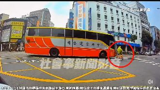 客運闖紅燈撞傷學生　業者：將處分駕駛