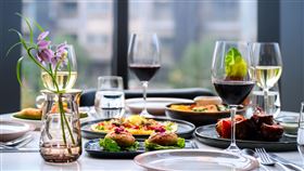 夏花餐室以當代料理技法呈現印度風土。（圖／品牌業者提供）