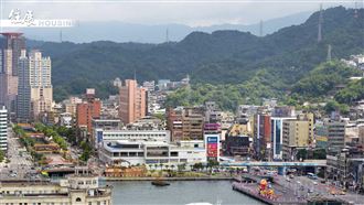 地震加劇河道上危老問題　基隆東和大樓居民憂只能遷出