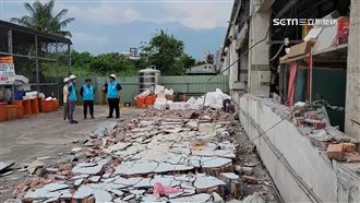 餘震＋大雨！花蓮重慶市場牆倒塌人潮銳減
