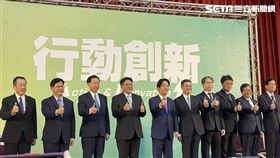 準行政院長卓榮泰、準國安局長蔡明彥、準立委會主委邱垂正、準海基會董事長鄭文燦、準退輔會主委嚴德發、準國防部長顧立雄、準外交部長林佳龍、準國安會秘書長吳釗燮、準總統府秘書長潘孟安、準總統賴清德（圖／記者高逸帆攝影）
