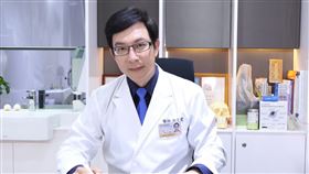 名醫邱正宏分享常見詐騙方式。（圖／邱正宏醫師提供）