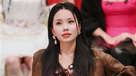 萬妮達,浪姐5,高台,尾骨