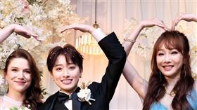 胡文英（右起）、鄭靚歆、德國妻子Aky（圖／記者鄭孟晃攝）