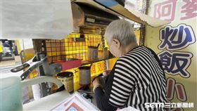 逢甲佛心阿婆炒飯／記者張雅筑攝