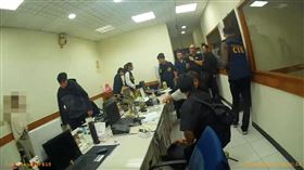 詐團仿企業！績效沒達到慘遭體罰、當車手