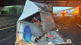 桃園,國道,聯結車,駕駛,死亡