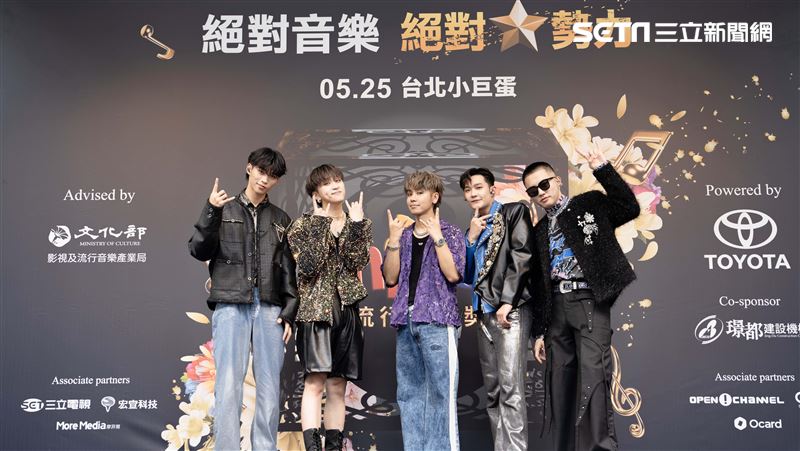 鼓鼓化身「撒票男神」宣傳hito流行音樂獎