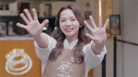 滴妹。（圖／翻攝自再睡5分鐘IG）