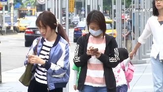 下班後回工作訊息討加班費？民眾：難開口