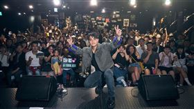 邱軍,李程彬（圖／索尼音樂提供）