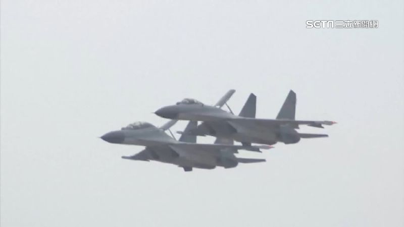 25共機擾台！國防部：19架逾越海峽中線