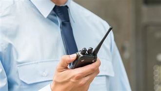 23歲當保全！他喊念大學有用？全網揭真相