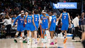 奧克拉荷馬雷霆季後賽首輪直落四，擊敗紐奧良鵜鶘。（圖／翻攝自雷霆隊官方X）