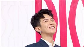 柯震東（左）與宋芸樺出席香氛活動（圖／記者楊澍攝）