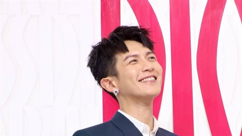 宋芸樺「嫁了」！絕美白紗照流出　婚禮現場驚見53歲凍齡女星